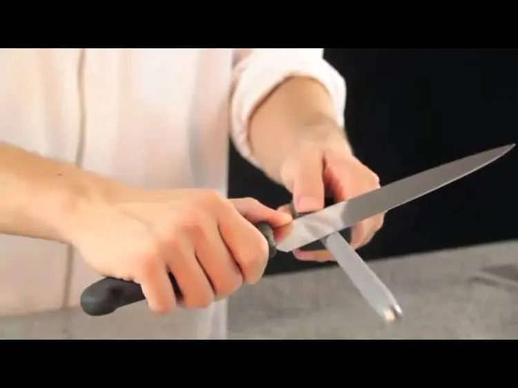 ¿Cómo afilar un cuchillo fácil y rápido?