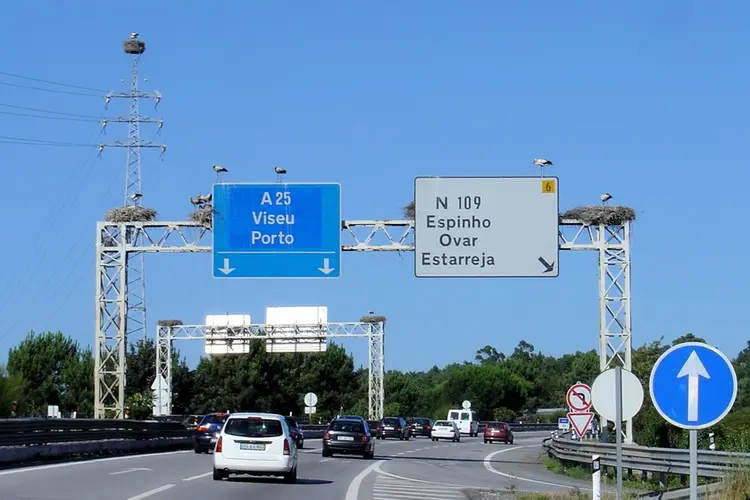 Así funciona el complicado sistema de peajes en las autopistas de Portugal